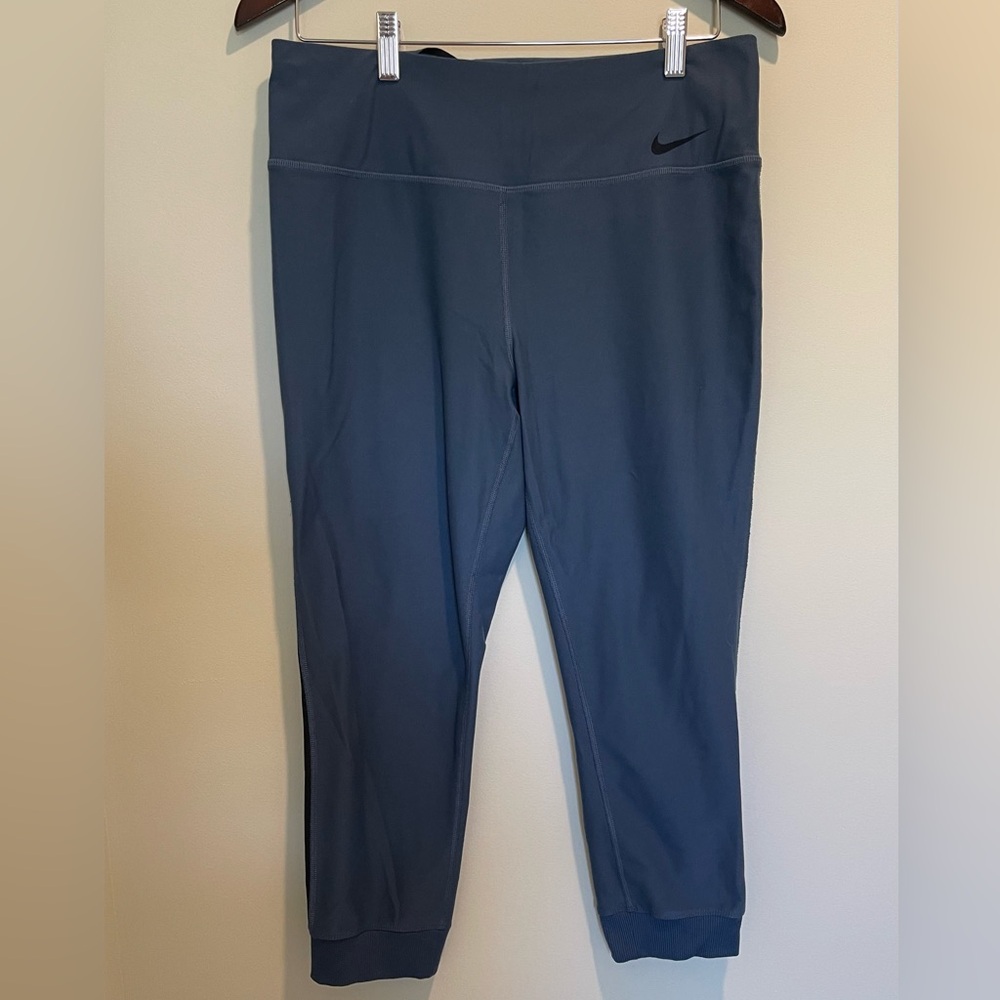 Nike Blue Capris Leggings